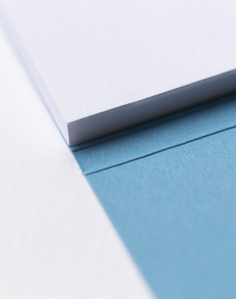 Détail dos carré collé - carnet bleu 